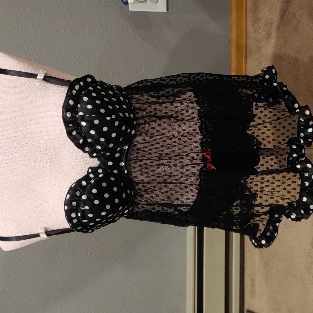 Smart Sexy Sleepwear Size 34B